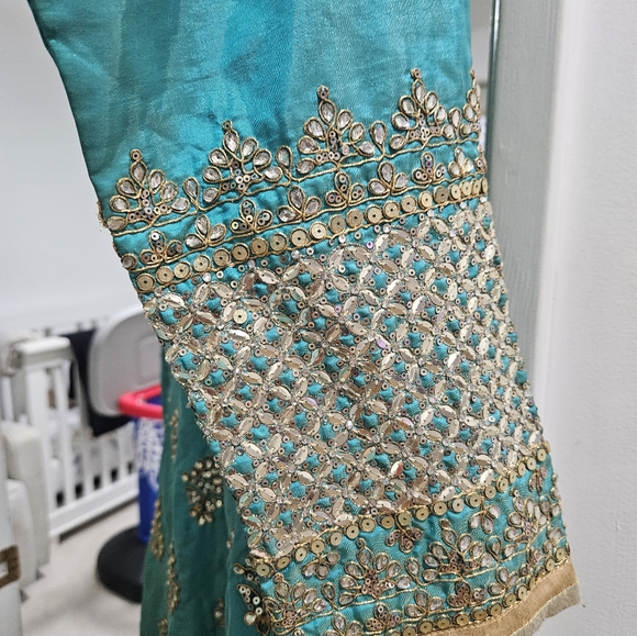 Indian Anarkali - Picture 4 of 7